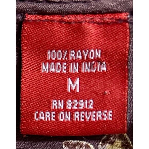 Quizz Bazaar Blouse Women's Medium Burgundy & White Flowy Floral Vintage Top - Picture 12 of 13